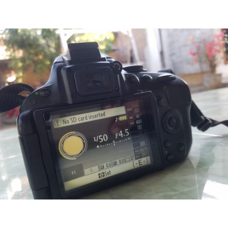Nikon D5100 lensa tele murah bekas