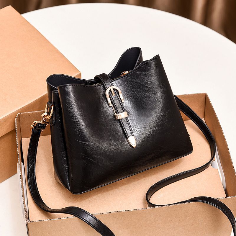 TAS SELEMPANG BQ3138/C7672 TAS IMPORT WANITA SLING BAG BATAM