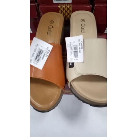Calbi sandal wedges 100 asli dan 100% Ori
