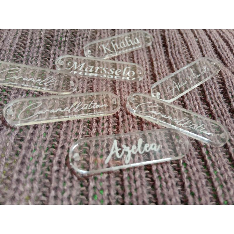 LABEL HIJAB/MASKER/TAS/BAJU DARI AKRILIK WARNA CLEAR