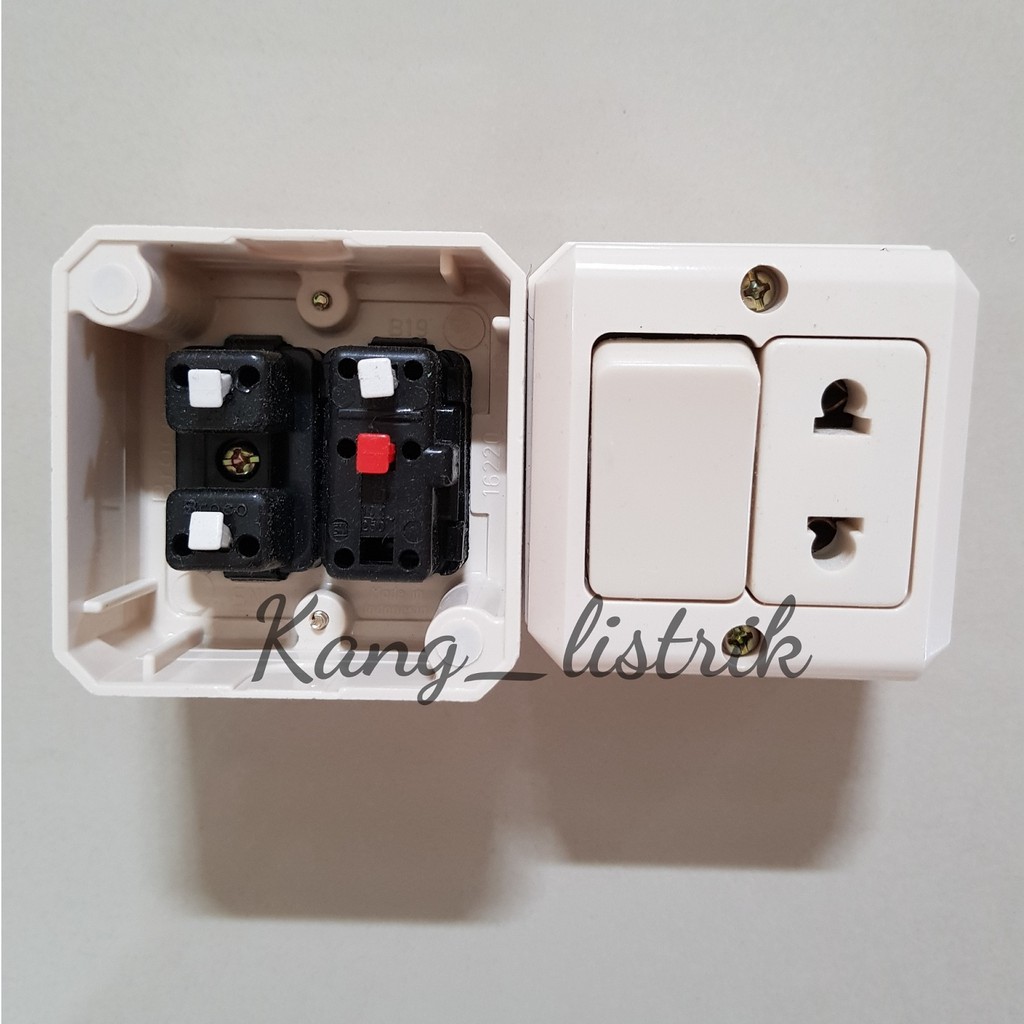 BROCO Stop Kontak + Saklar  New Gee OB - 15211 Engkel Stop