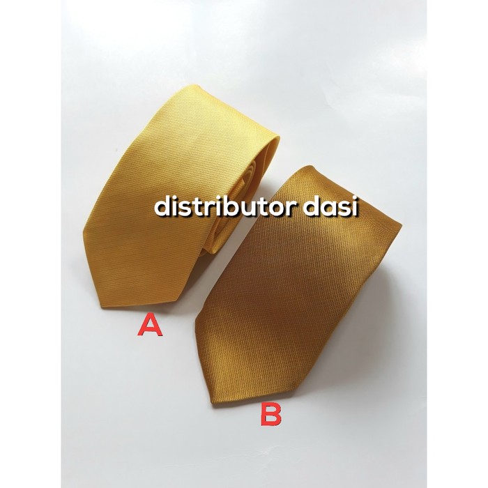 Dasi Panjang Salur Halus Warna Kuning Gold 3 Inch Distributor Dasi