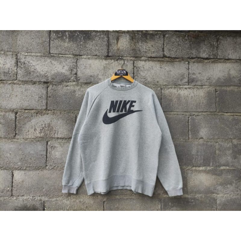crewneck nike swoosh second crewneck nike vintage crewneck nike bekas crewneck nike swosh nike ori