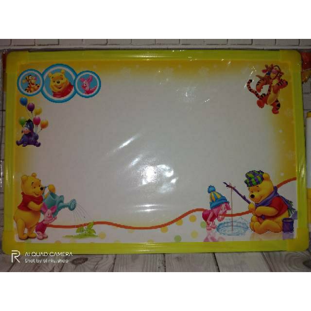 

Papan tulis whiteboard mini dengan spidol dan penghapus