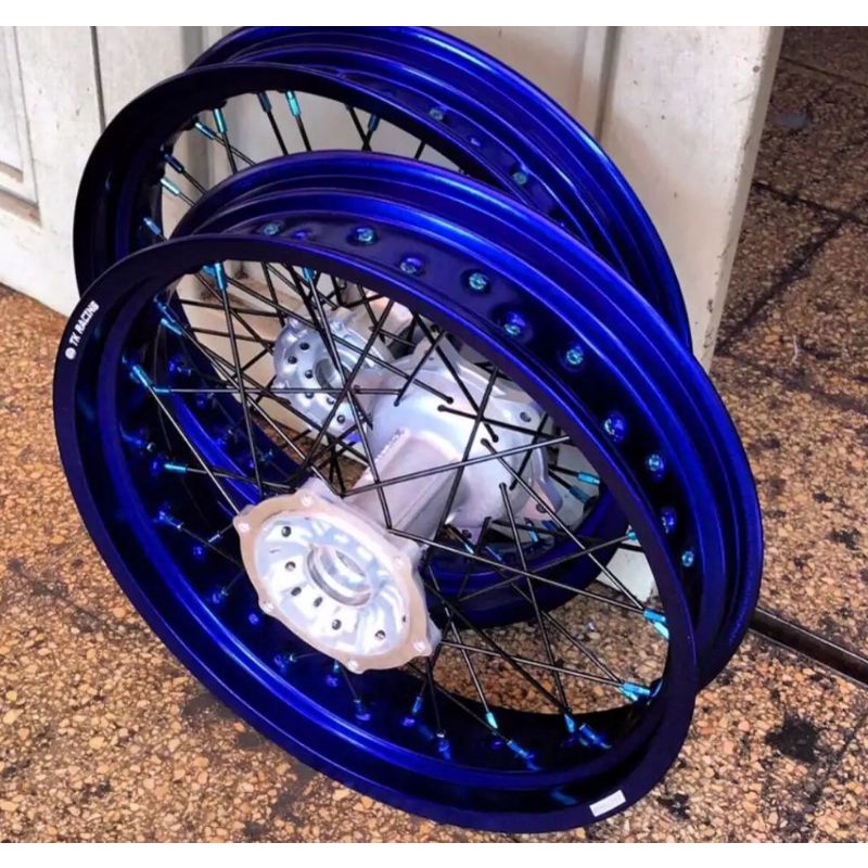 velg set supermoto wr 155 wr155 velg tk tromol ori