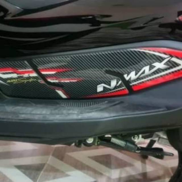 Stiker resin timbul sidepad new nmax 2020