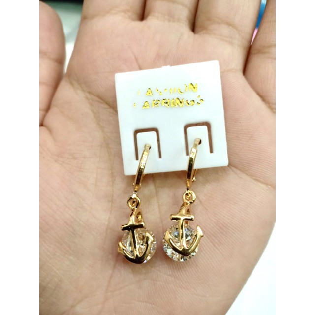 Best Item! Anting pernata anting replika berlian anting wanita