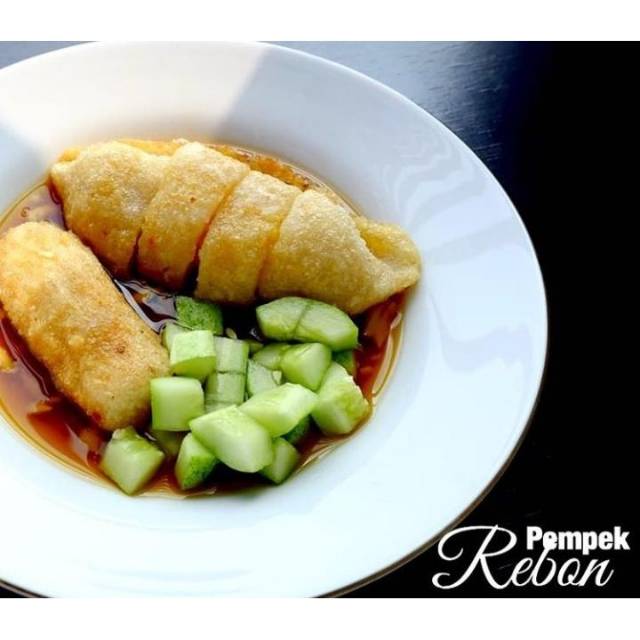 

Pempek rebon