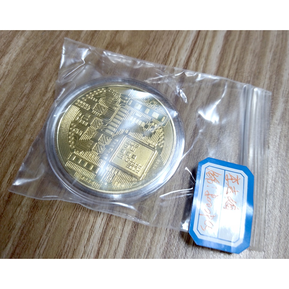 Gold Plated Bitcoin Miniatur - OMHZQCGD Golden