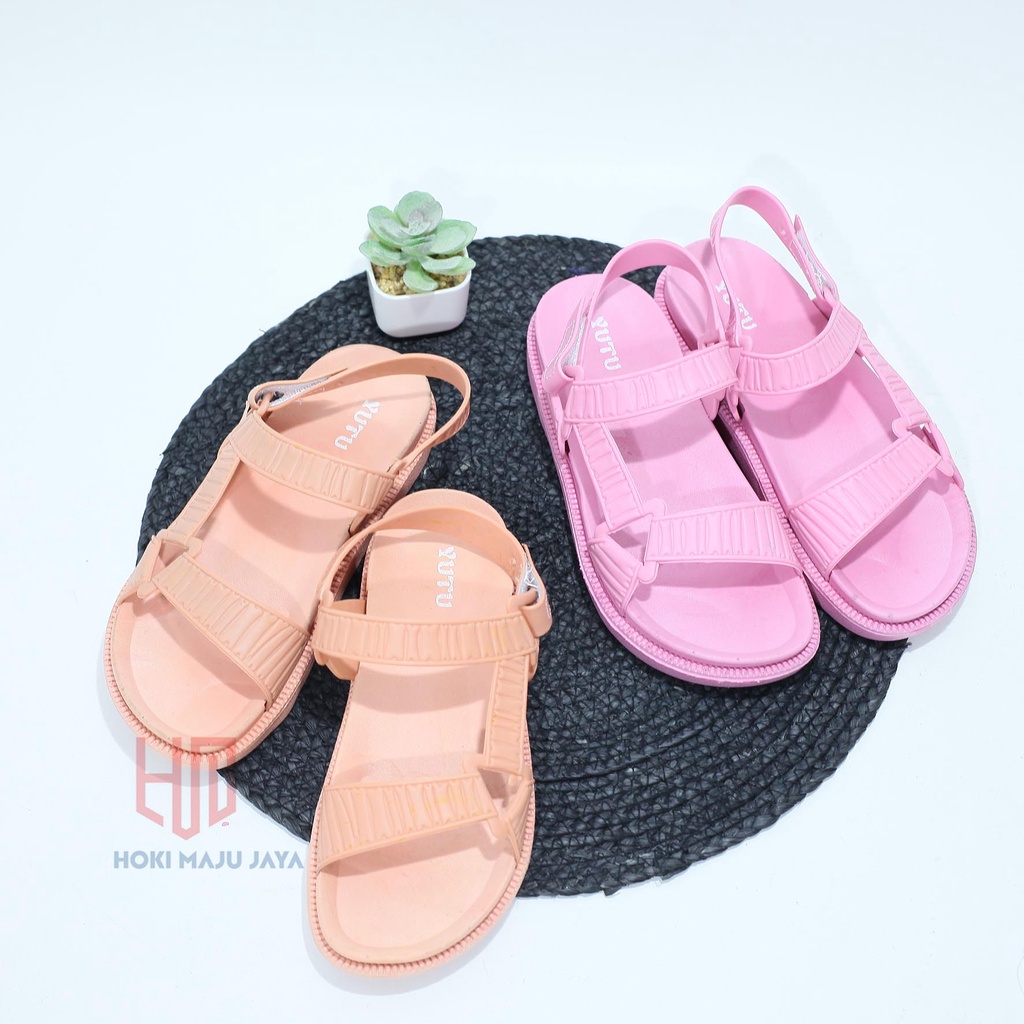 SANDAL GUNUNG WANITA RINGAN DAN KUAT NYAMA DIPAKAI SEHARI HARI YUTU 9101-6 JELLY EVA SIZE 36-40