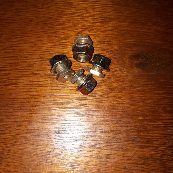 Baut Anti Jebol Windshield Nmax / Baut Anti Getar Visor Nmax Wallnut Sparepart Nmax Aksesoris