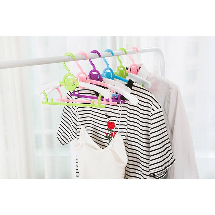 RosybabyShop Hanger baju Gantungan Baju Warna Gantungan Hanger polos Hanger Plastik Motif Lucu Hanger Baju Anak Hanger Lipat