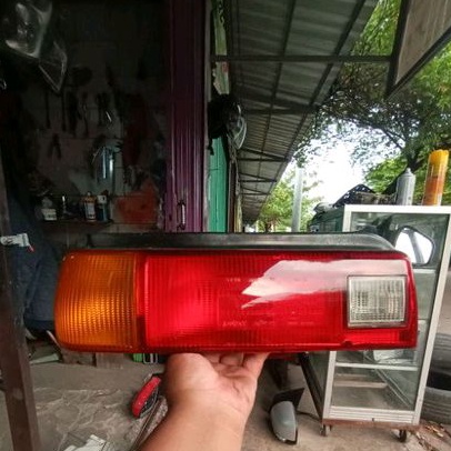 stoplamp Daihatsu charade winner ORIGINAL (KIRI)