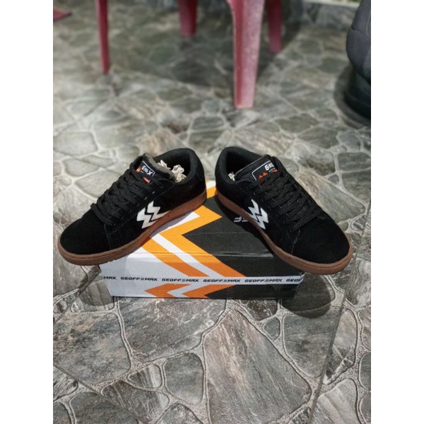 sepatu Geoffmax Razzo