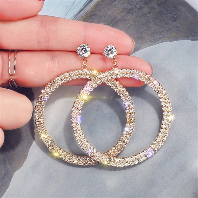 Anting Bulat Besar Bahan Alloy Gaya Vintage Untuk Wanita