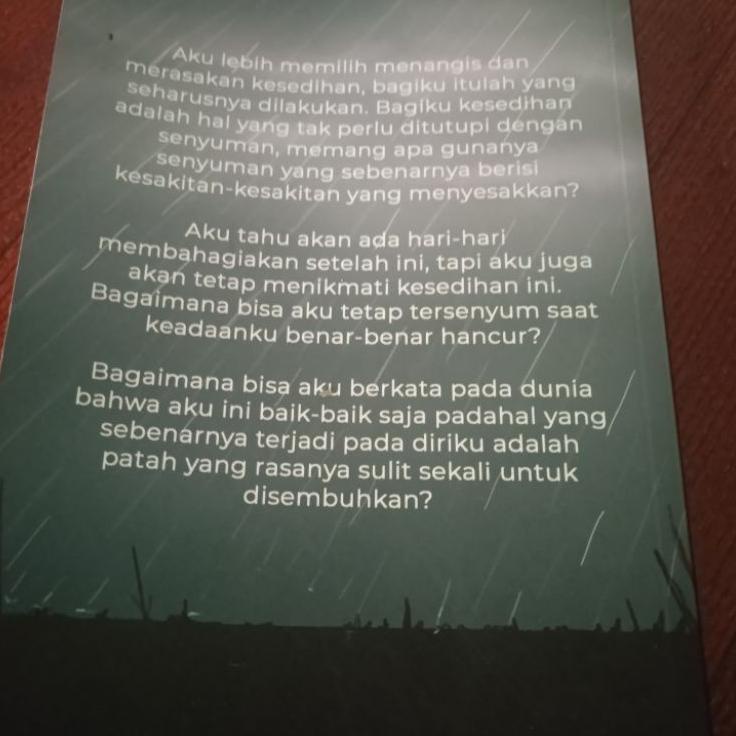 Paling Dicari.. NOVEL AKU BANYAK LUKANYA BESTSELLER
