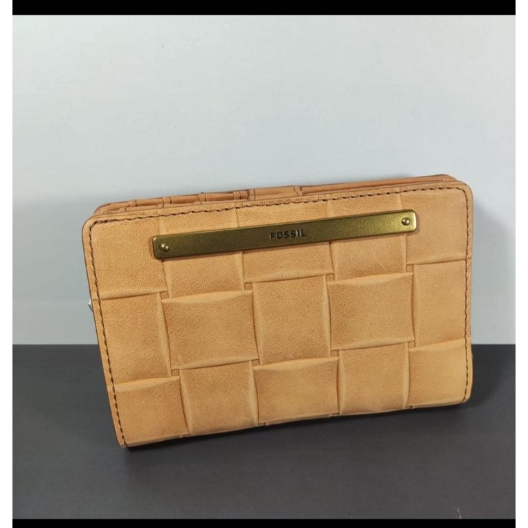 Fossil Liza Multifunction Tan Wallet