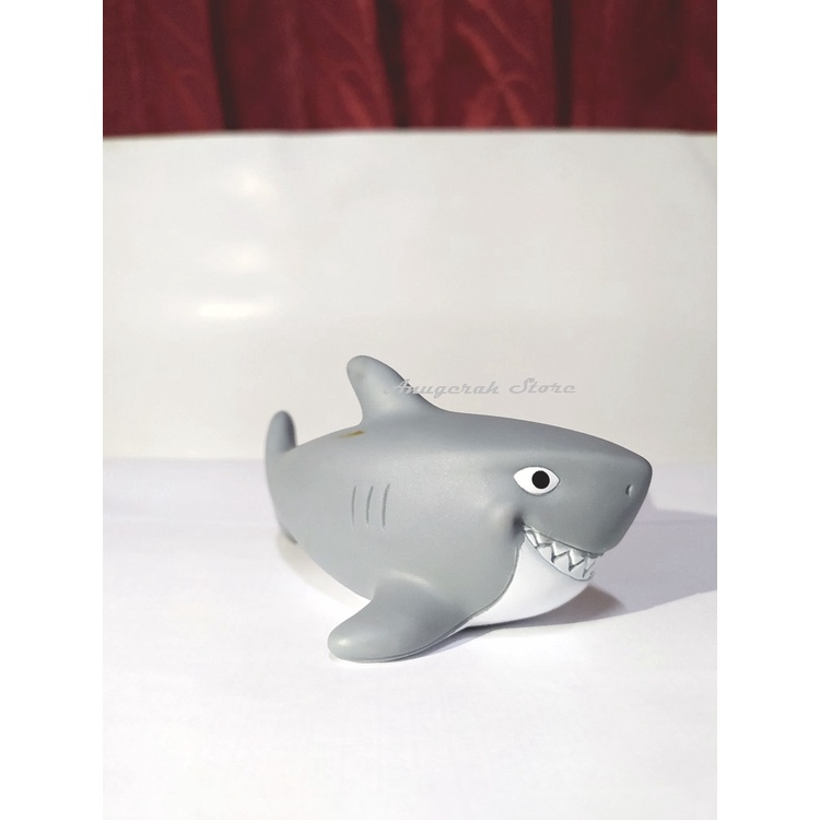 Mainan Mandi Anak Bayi Ikan Hiu Abu Karet
