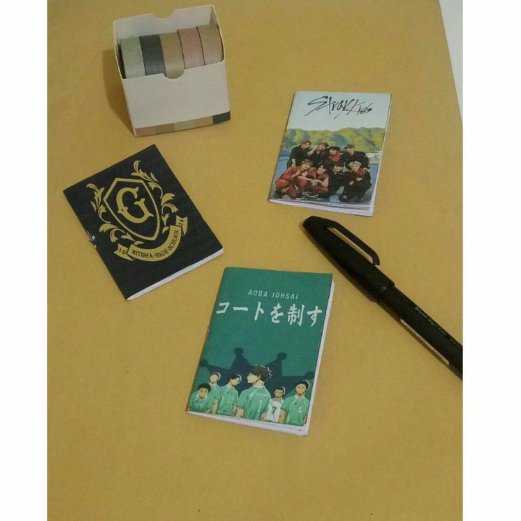 

notebook polos mini kpop/anime/thai series - bisa request