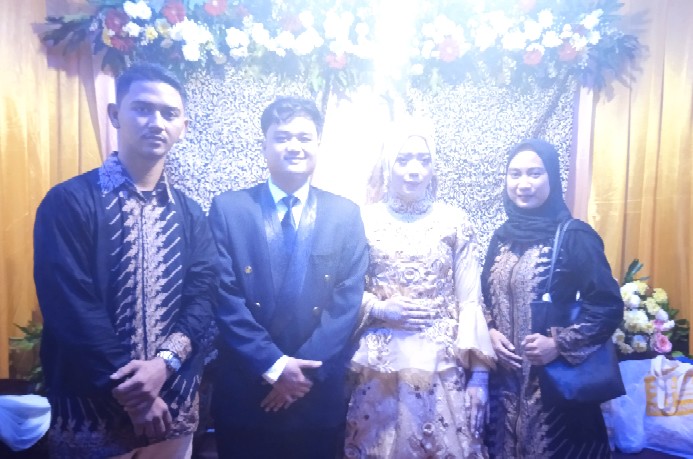 Baju Batik Coupel Couple Sarimbit Pasangan Baju Seragam Kerja Kondangan Wanita Tunik Kemeja Modern