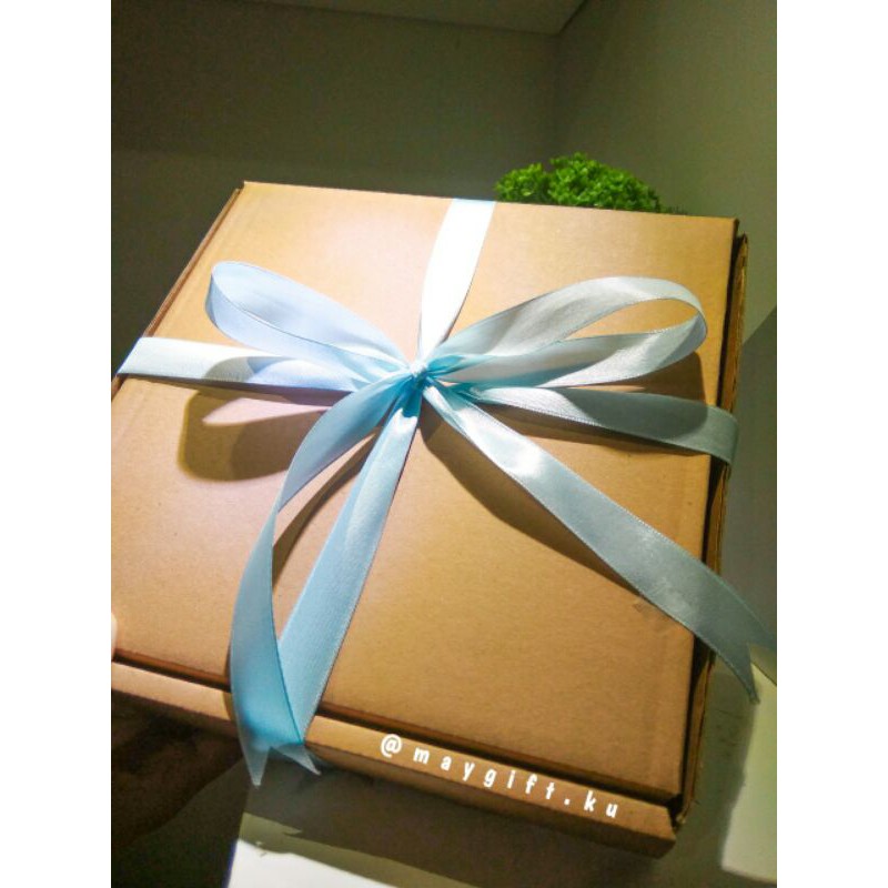 

KADO ULANG TAHUN
