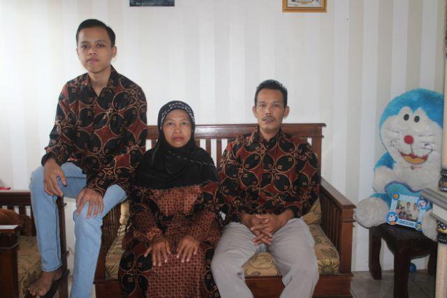 Couple Batik Keluarga Terbaru Sania Ruffle Batik Couple Ori Ndoro Jowi Dnt Garansi Termurah