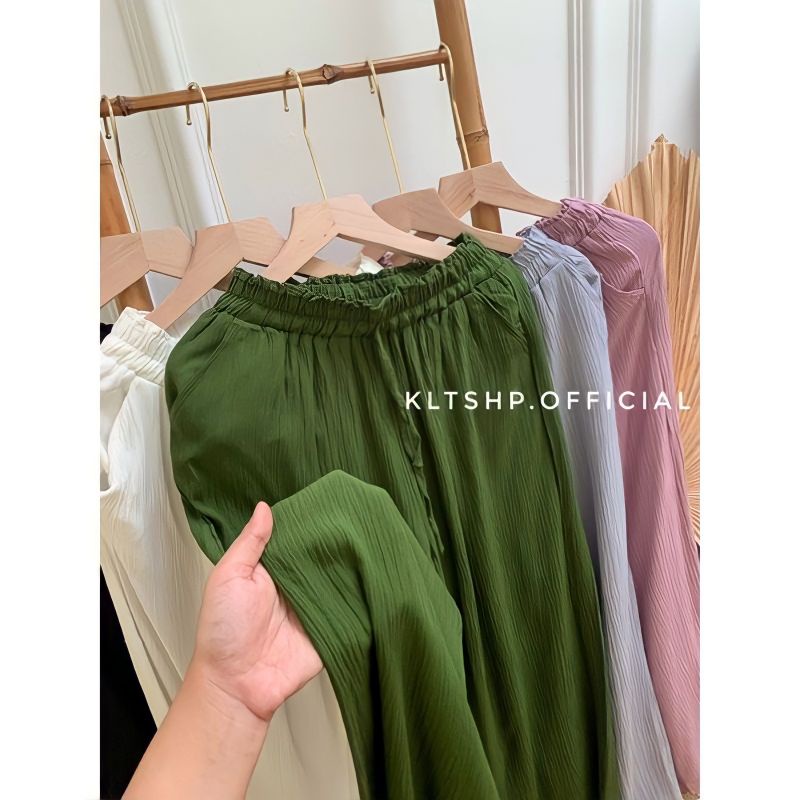 CELANA KULOT KULLOT CULLOTE CULOT CULOTE WANITA CEWEK PEREMPUAN CRINKLE CRINGKEL CRINGKLE KRINGKEL KRINGKLE CRICLE PANJANG AIRFLOW JUMBO BASIC LINEN RAYON POLOS MODEL FULL KARET TALI PINGGANG HIGHWAIST PREMIUM KEKINIAN TERBARU DEWASA RUBY MURAH VIRAL 2022