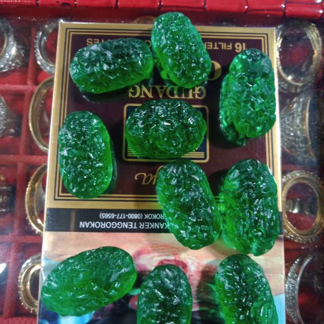 Satam Hijau Moldovite