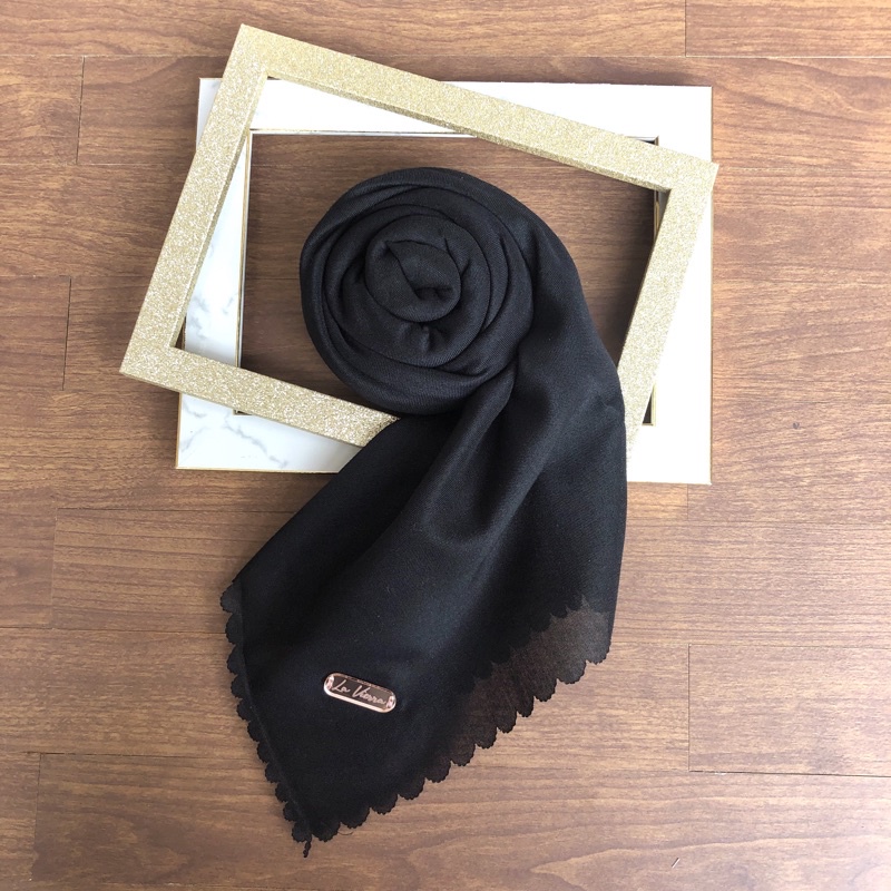 Part 1 Voal Arabian Jilbab Polos Sahara Hijab Segiempat-Black