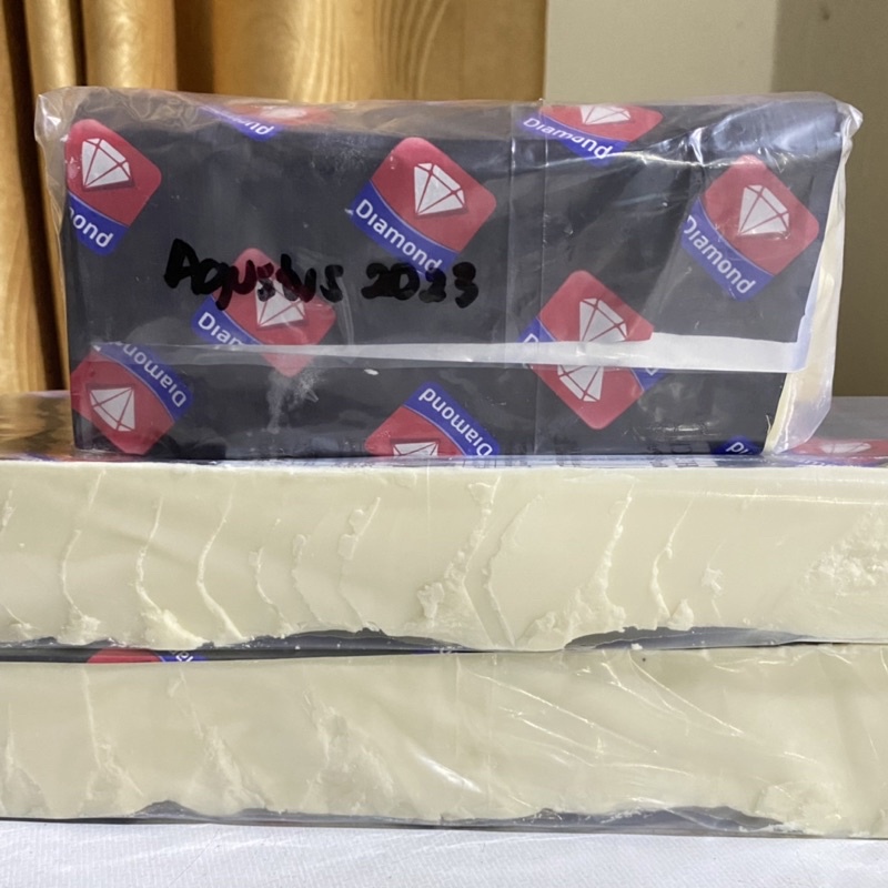 Coklat blok Diamond White Compound Chocolate 250gr 500gr / Coklat Batang Diamond Coklat Putih 250gr 