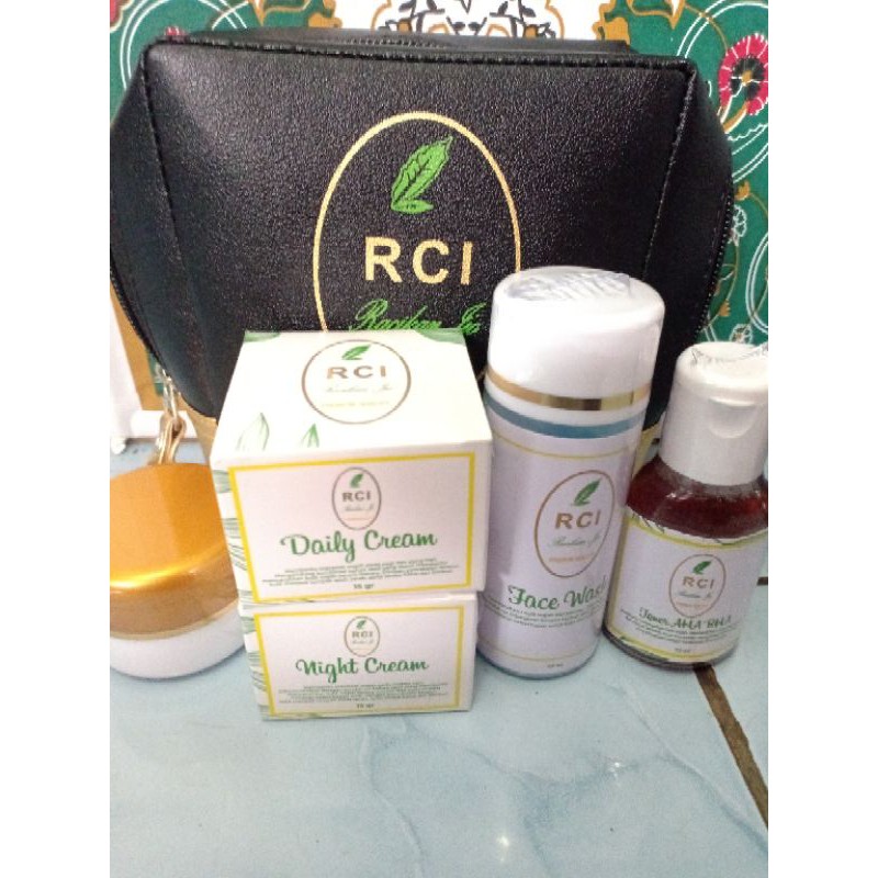 Cream Racikan ijo RCI skincare (1paket flek)