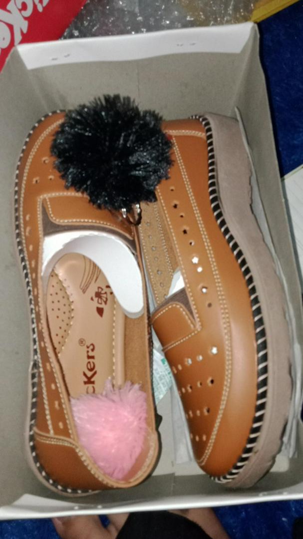 Sepatu Kickers Wanita Bahan Synthetic Leather Kode S-33