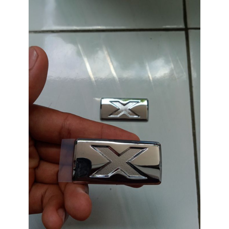 emblem tulisan tipe X daihatsu xenia sigra ayla luxio