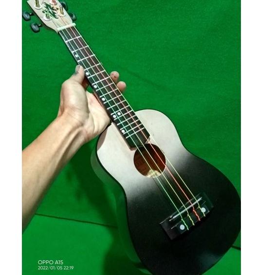 (SIAP KIRIM) UKULELE SENAR 4 UKULELE KENTRUNG