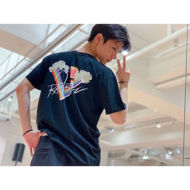 COD KAOS TSHIRT KPOP WAYV RAINBOW 11 WARNA / KAOS WAY V KPOP KOREA Lucas Xiao Jun Hendery YangYang