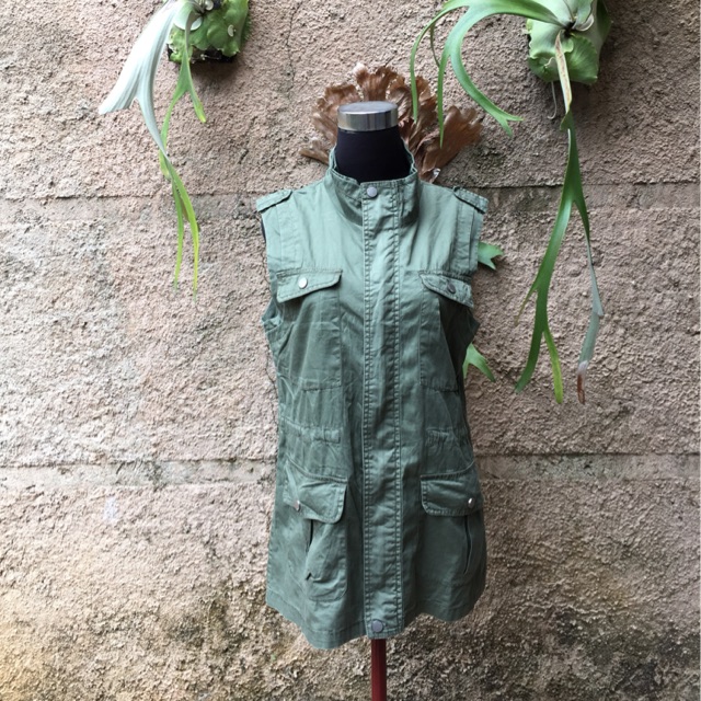 Vest outer parka hijau army jaket preloved bekas murah PL brand Airwalk