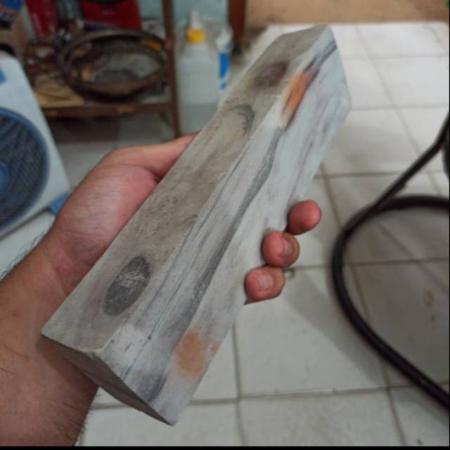 Batu asah kwalitas super sangat cocok untuk finishing