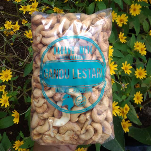 

Kacang mete asli wonogiri 1/2 kg