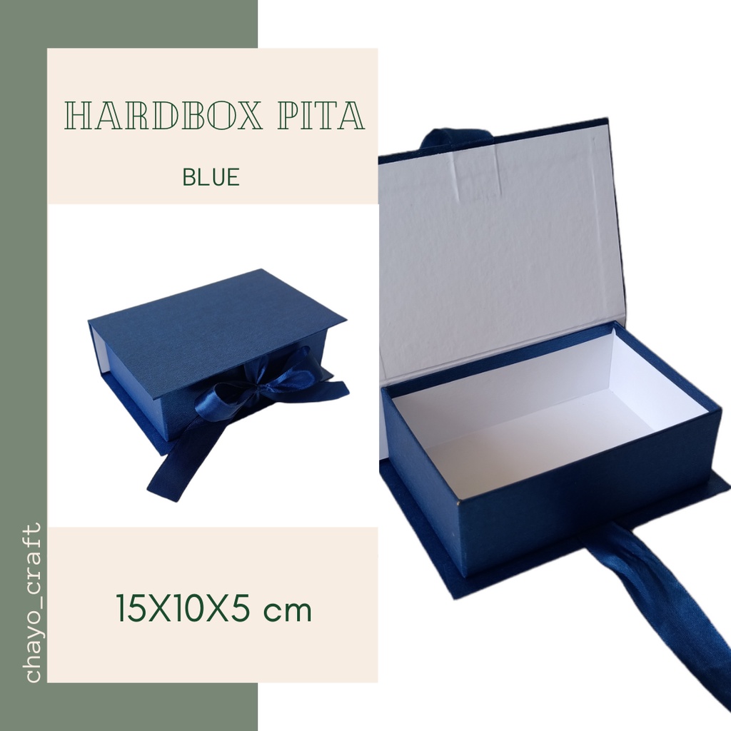 

Kotak Kado Pita Gift Box 15x10x5 cm