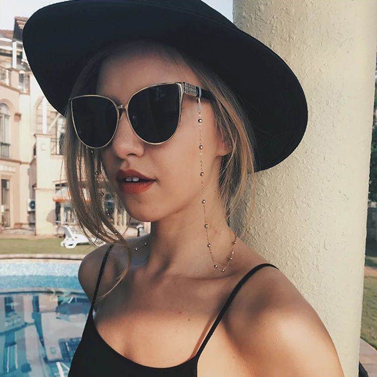 Tali Rantai Kacamata Anti Hilang Aksen Mutiara Untuk Wanita