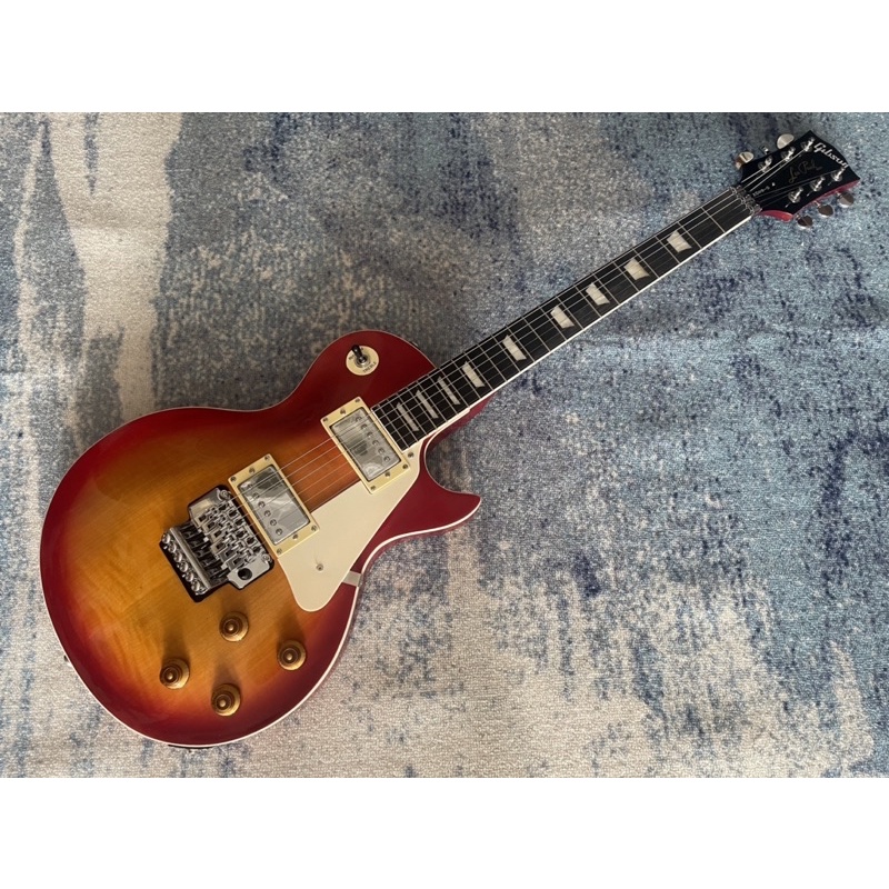 Gitar Elektrik gibson lespaul tromolo updown (Cherry)