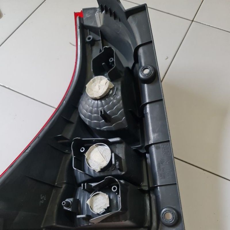 Stoplamp Lampu Belakang Avanza Xenia 2012-2015 kanan atau kiri