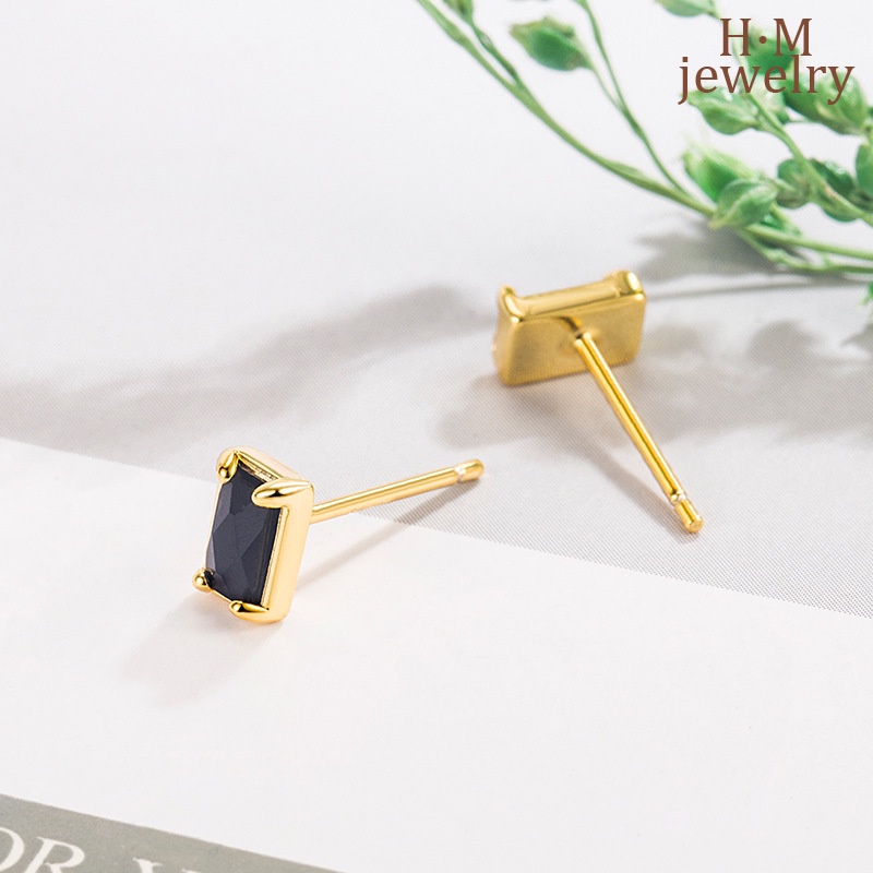 Anting Tusuk Bentuk Kotak Geometri Mini Warna Hitam Gaya Retro Untuk Wanita