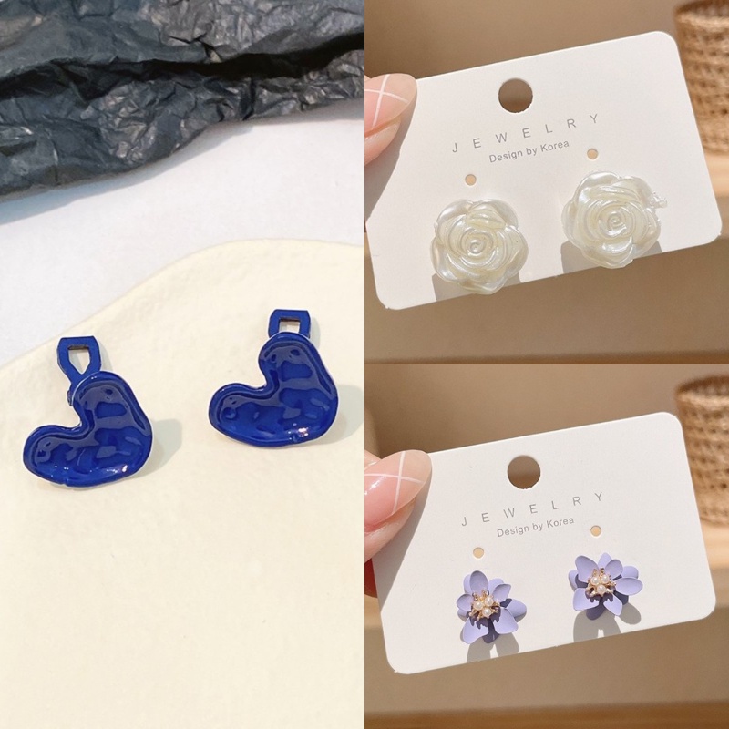 Anting Bunga Kamelia Serbaguna Untuk Wanita