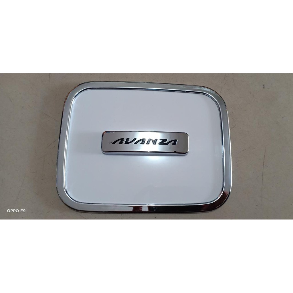 PHAAV - TOYOTA ALL NEW AVANZA TANK COVER HYBRID AVANZA ALL NEW PUTIH LOGO HITAM TANK COVER AN AVANZA