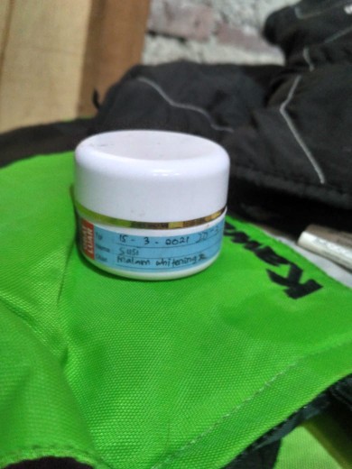 (bisa Bayar Ditempat) Centong Nasi Ajaib / Sendok Nasi Tempat Cover Buka Tutup Otomatis Serbaguna