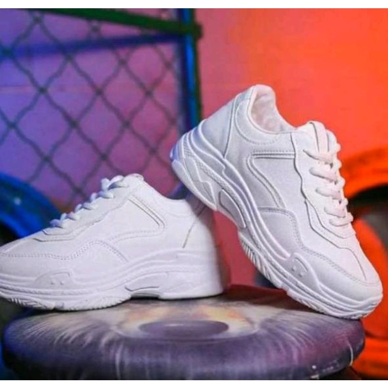 Sepatu Sneakers Wanita Casual Putih Polos/Sepatu Wanita Putih Terlaris Termurah