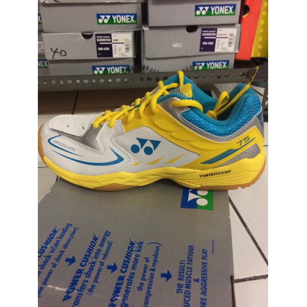 sepatu yonex shb 75rx