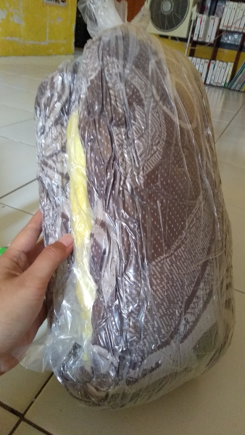 Bantal+guling 1(set)/bantal Kepala/bantal Busa/guling Panjang/bantal Hotel/guling Hotel/quilting