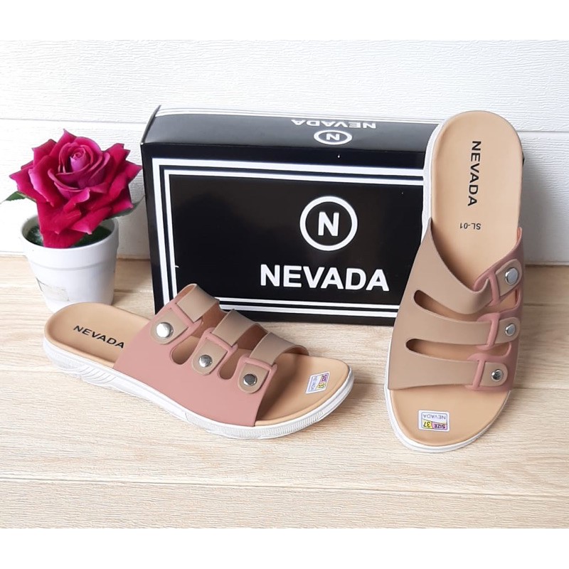 Sendal wanita merk nevada size 37-40